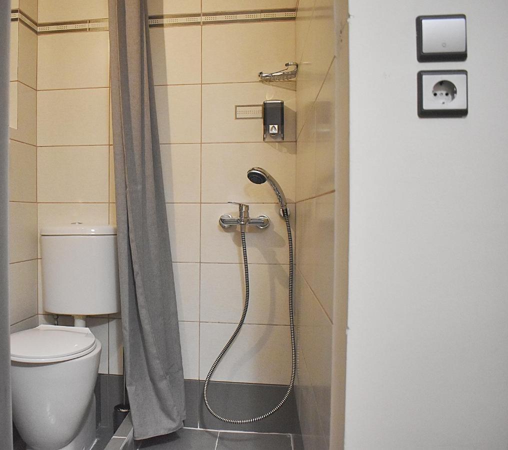 Check Point - Down Town Apartman Athén Kültér fotó
